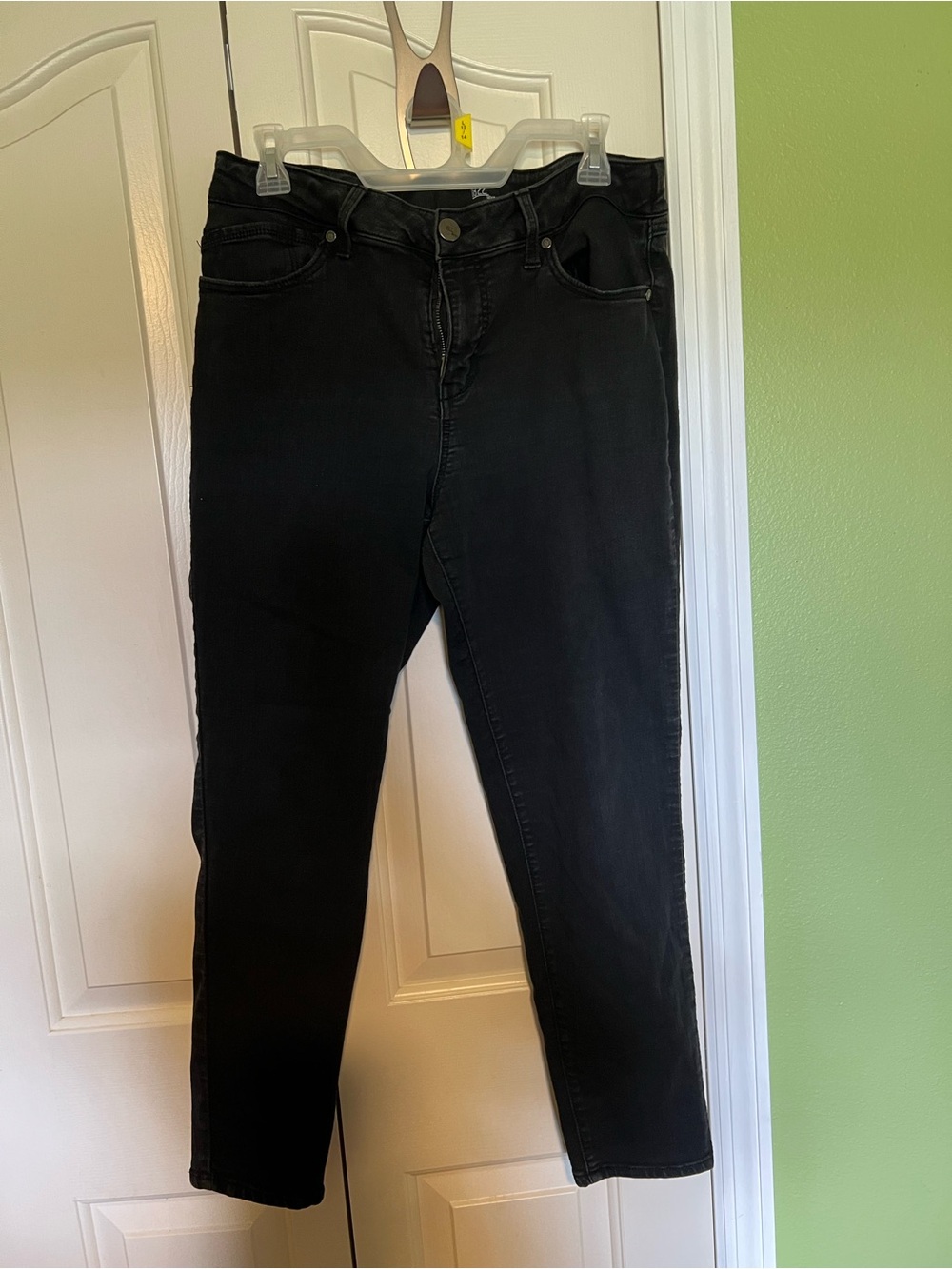 1822 Denim Black Skinny High-Rise Jeans